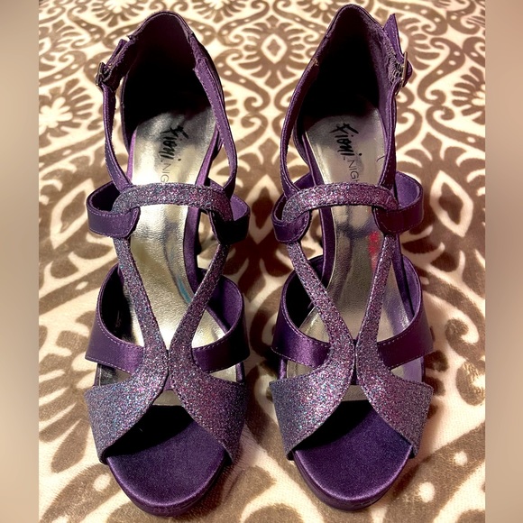 Fiona Night purple heels - Picture 1 of 6